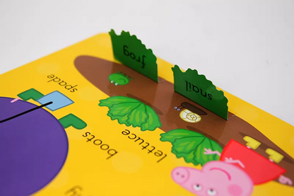 Peppa Pig: Peppa's First 100 Words (Board Book)
